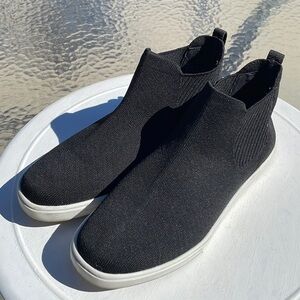 MIA AMORE Women’s Marek Bootie Sz 7.5